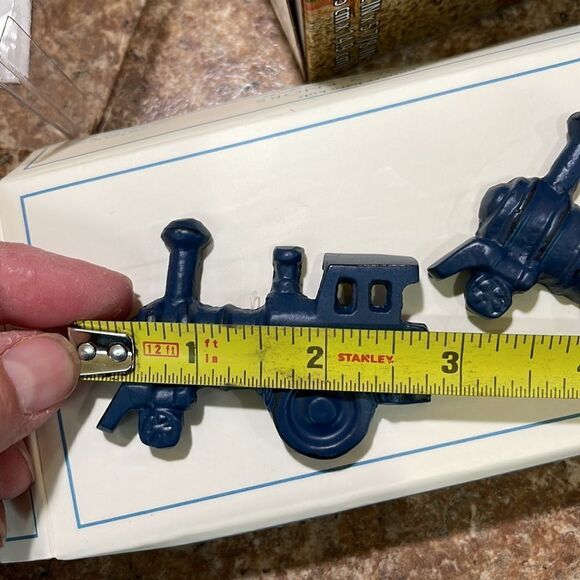 Pottery Barn Kids Blue Train Dresser Knots Drawer Pull’s - Picture 4 of 7